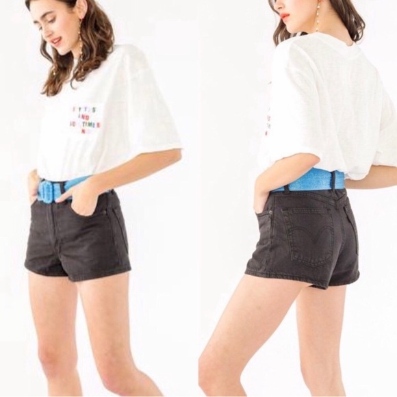 Levi’s Well Thread Urban Outfitters Ribcage Black Hemp High Waist Shorts - Picture 3 of 9